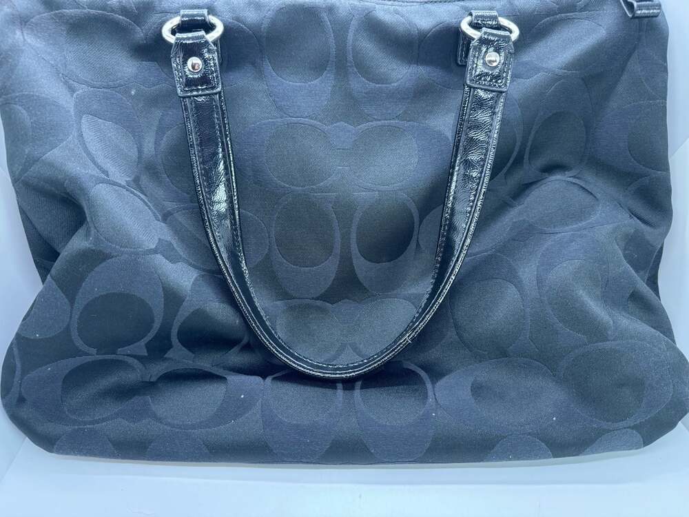 Coach Black Signature Canvas Poppy Tote Bag with Heart Charm F20026 - Picture 5 of 7